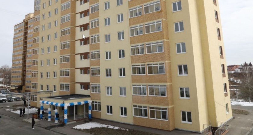 Никитин решил обеспечить ученых квартирами, чтобы избежать "утечки умов"