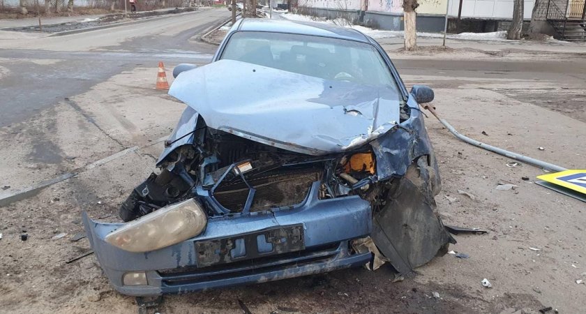 Водитель на Форде влетел в иномарку в Дзержинске