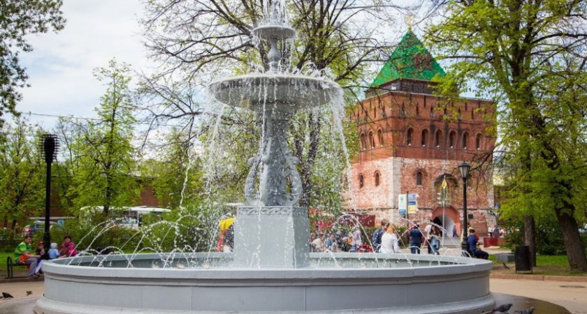 Шалабаев пообещал запустить все городские фонтаны в ближайшие дни