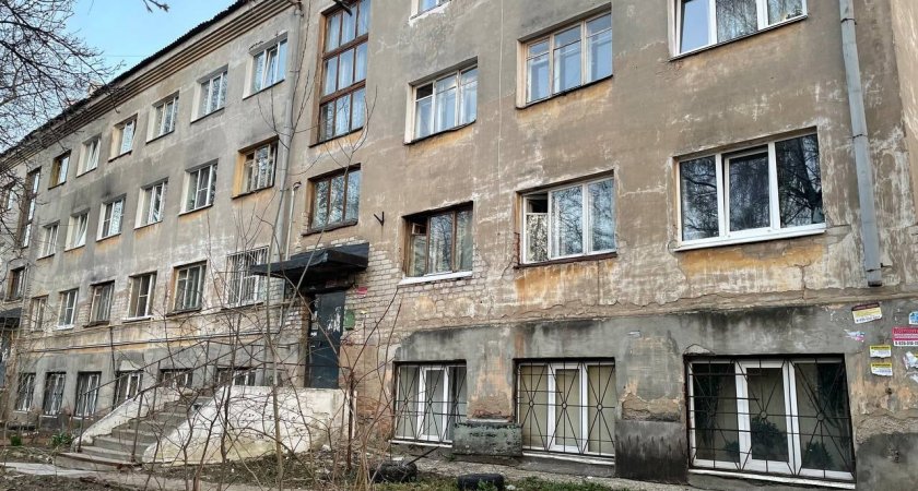 Дворника нашли мертвым в подвале жилого дома в Нижнем Новгороде