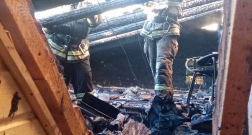 Из горящего дома в Дзержинске спасли 15 человек, но один погиб