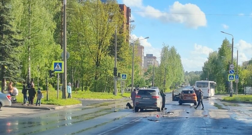 В Сарове водитель проехал на красный и сбил пешехода 