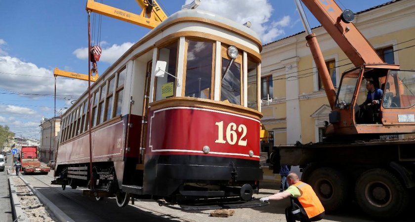 Исторический трамвай вернули на улицу Рождественскую в Нижнем Новгороде