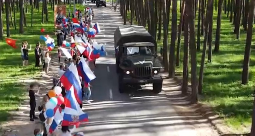 Сотрудников Росгвардии торжественно встретили со спецоперации в Нижегородской области