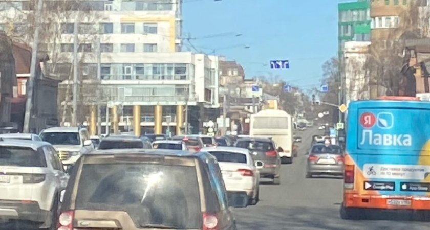 Ради праздников в городе перекроют движение по некоторым улицам