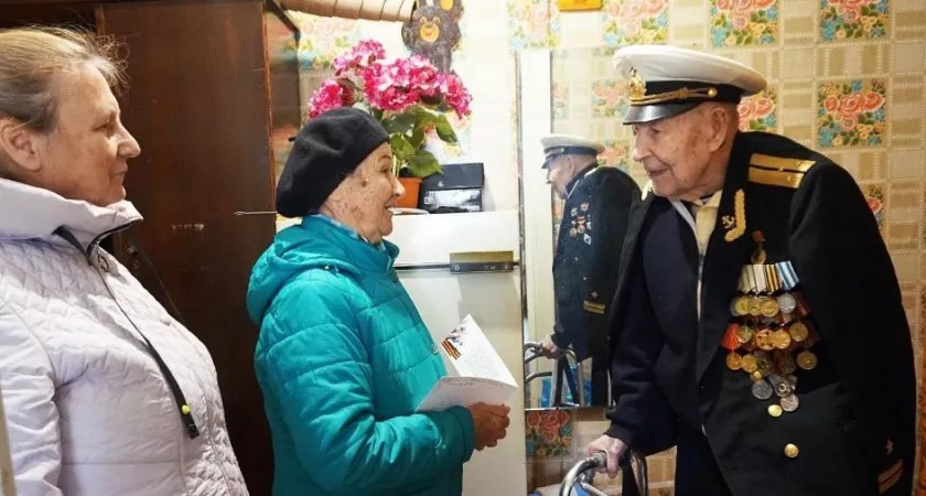 Фото к статье: Нижегородские ветераны смогут бесплатно ездить на такси
