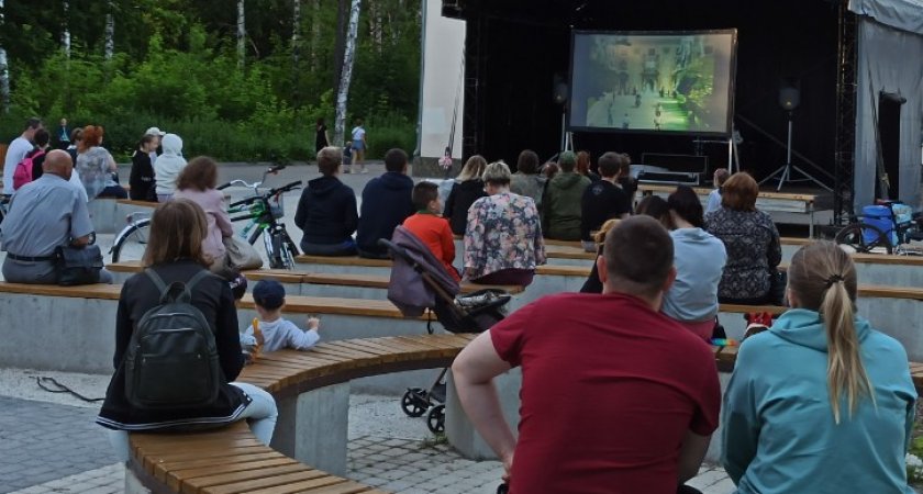 В нижегородских парках откроются кинотеатры под открытым небом