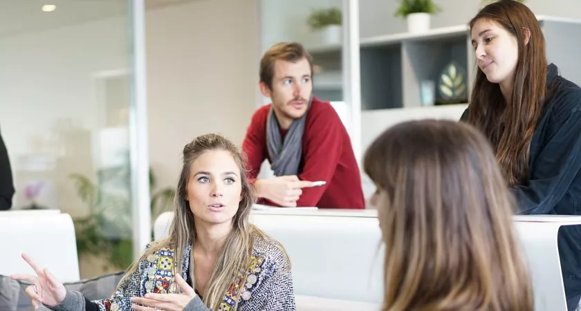 Фото к статье: Подбор с широкой географией: как CRM-система объединила рекрутеров и заводы Lactalis