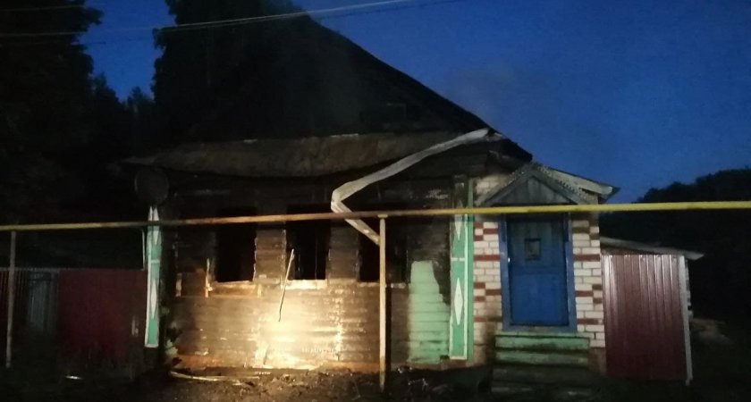 Мужчина погиб в пожаре в Лысковском районе