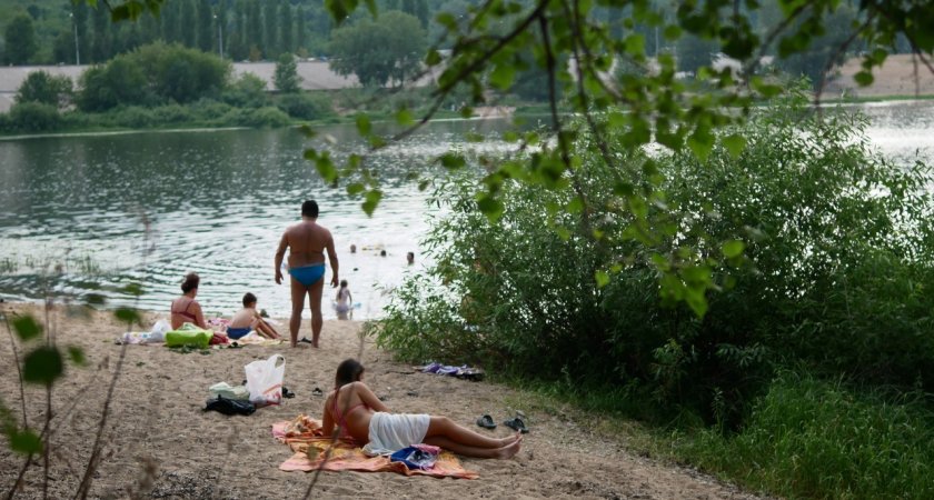 Жители Городца спасли в реке троих мариупольцев