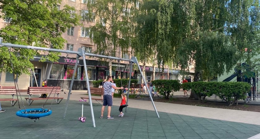 Глеб Никитин: «Особое внимание мы уделяем поддержке семей с детьми»