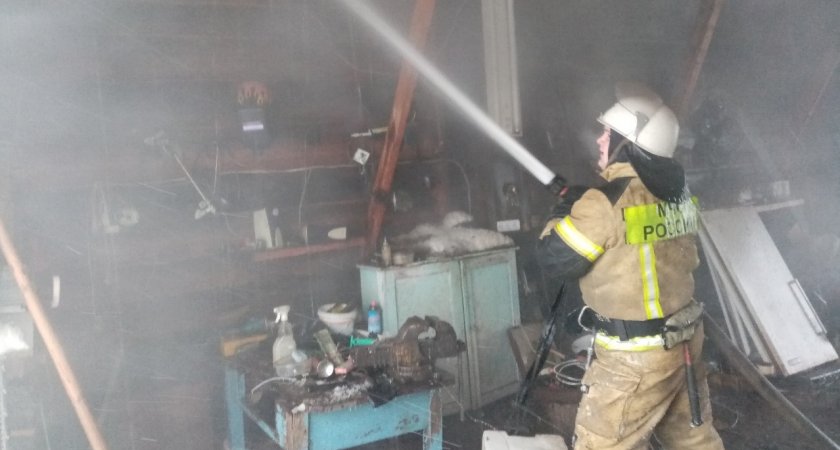 Три дома уничтожены пожаром в Нижегородской области