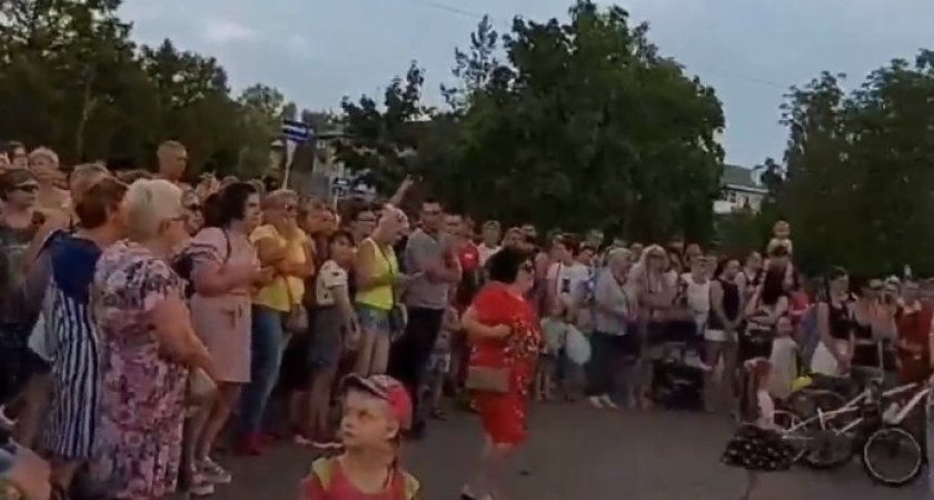 Жители Дзержинска организовали дискотеку в честь Юры Шатунова