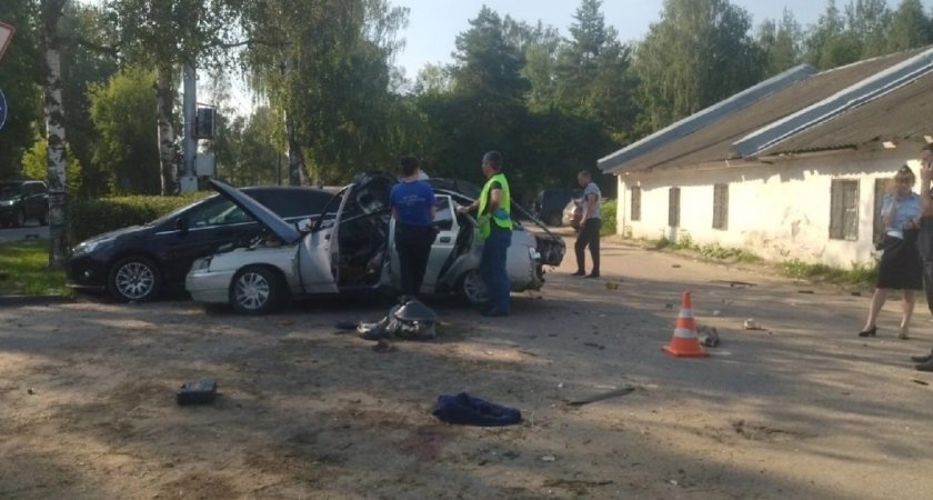 Гонщик на “Ладе” устроил массовое ДТП у нижегородского аэропорта