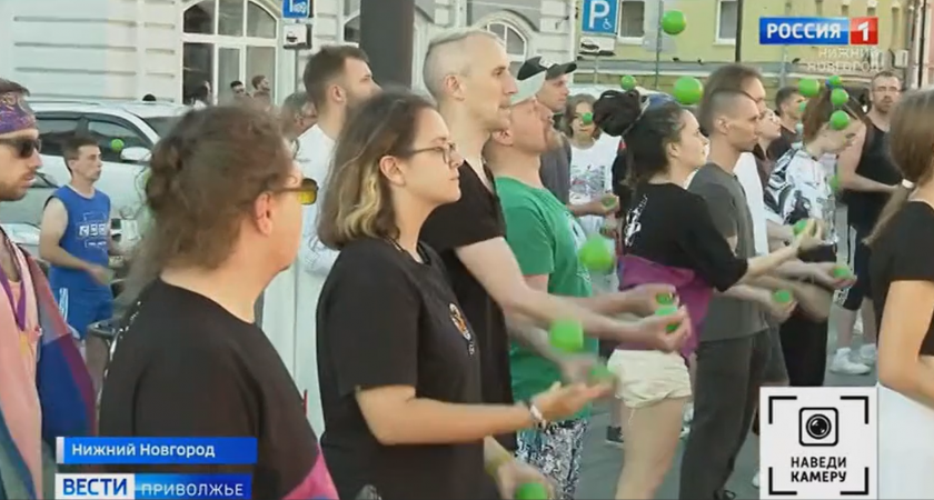 Рекорд России по синхронному жонглированию установили в Нижегородской области