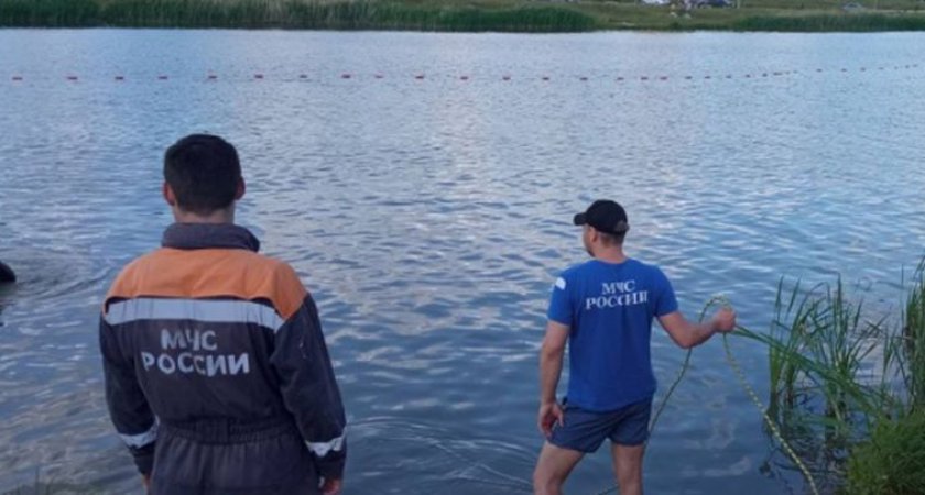 В Нижегородской области в воде нашли труп мужчины 
