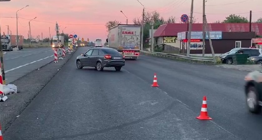 Пешеход пострадал под колесами авто в Володарском районе