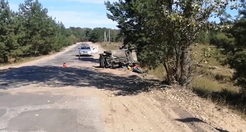 В Нижегородской области нетрезвый водитель опрокинул свой автомобиль в кювет