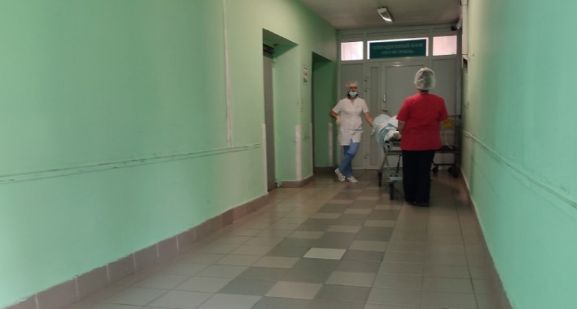 По факту травмирования кипятком 25-летнего рабочего возбуждено уголовное дело