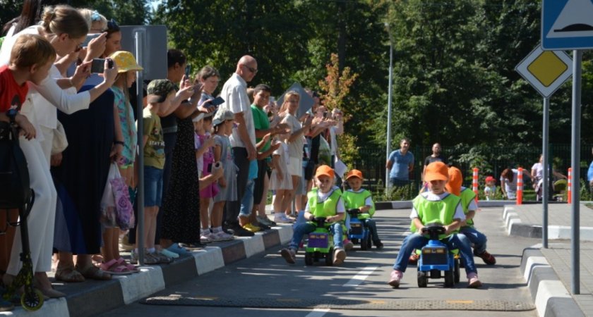 Автогородок для самых юных участников дорожного движения открыли в Богородске
