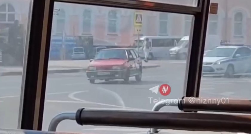 Фейковая погоня в центре Нижнего удивила горожан