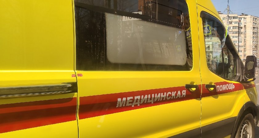 В Дзержинске мужчина погиб, когда на его голову упал ящик со стеклом