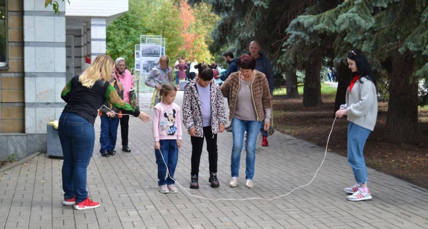 Классики, городки и резиночка: в Нижний Новгород на день вернется советское детство