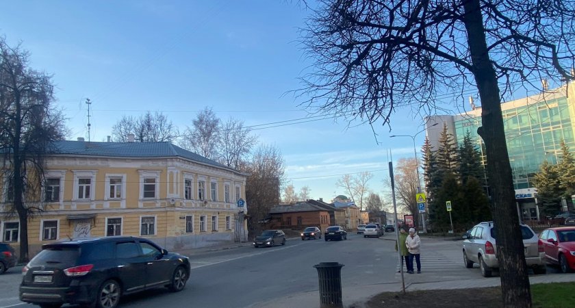 В центре Нижнего Новгорода перекроют дорогу из-за реставрации Дворца труда