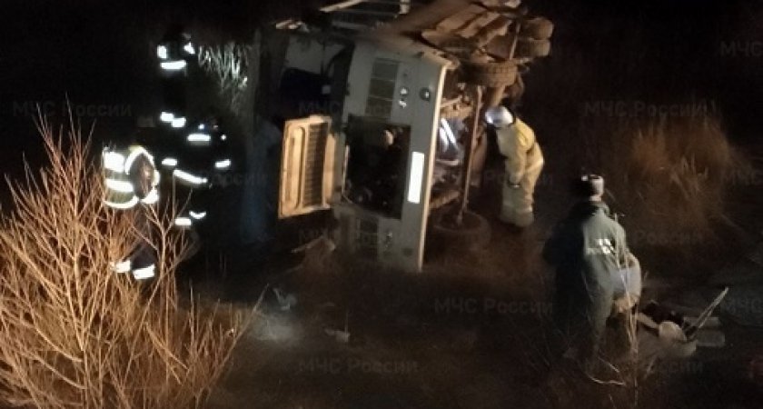 Число пострадавших рабочих в ДТП увеличилось до 11 человек