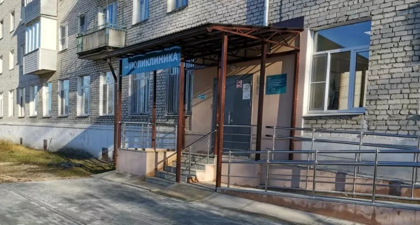 Фото к статье: Благоустройство территории детской поликлиники в Кулебаках завершат до конца ноября