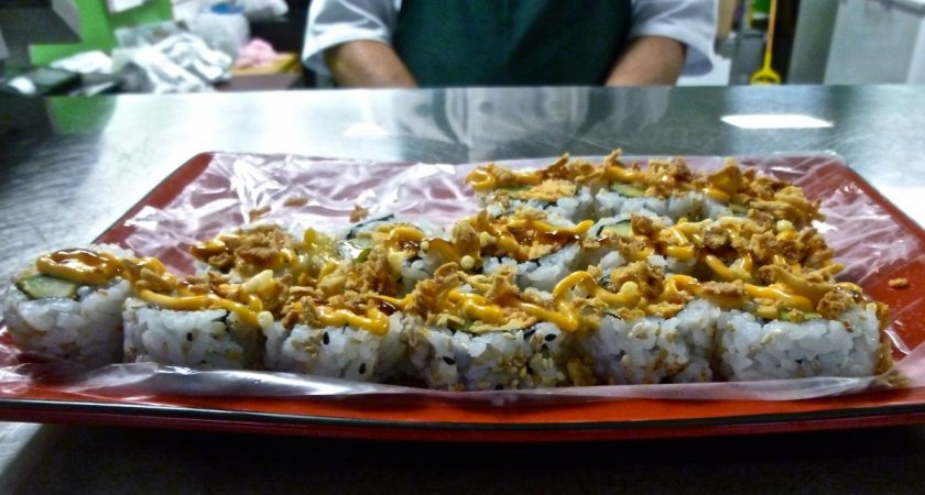 Запрещенная организация атаковала нижегородский суши-бар заказами