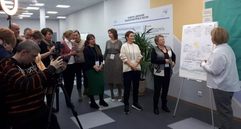Фото к статье: Нижегородские врачи поделились с коллегами опытом внедрения бережливых технологий