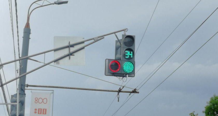 В Нижнем Новгороде установят датчики, которые пропустят общественный транспорт вперед