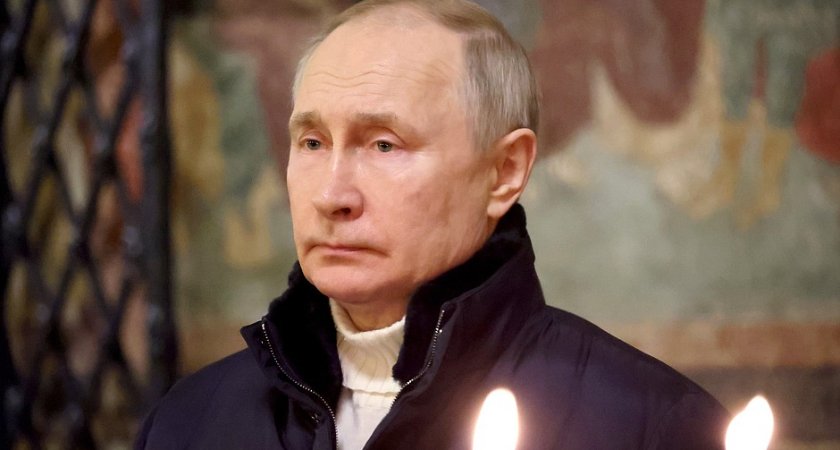 Владимир Путин поздравил верующих с Рождеством