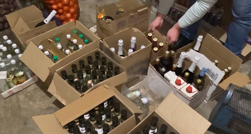 Более 6 тысяч литров нелегального алкоголя изъяли у нижегородских продавцов