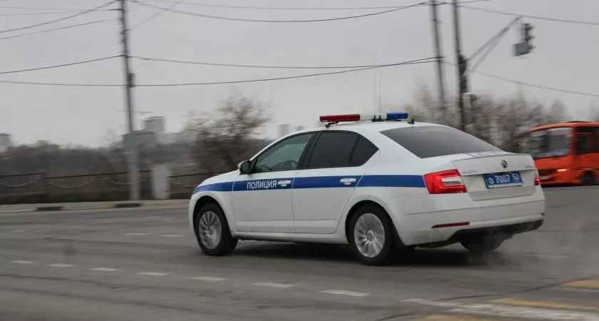 Фото к статье: Нижегородец лишился миллиона рублей, просто поговорив по телефону