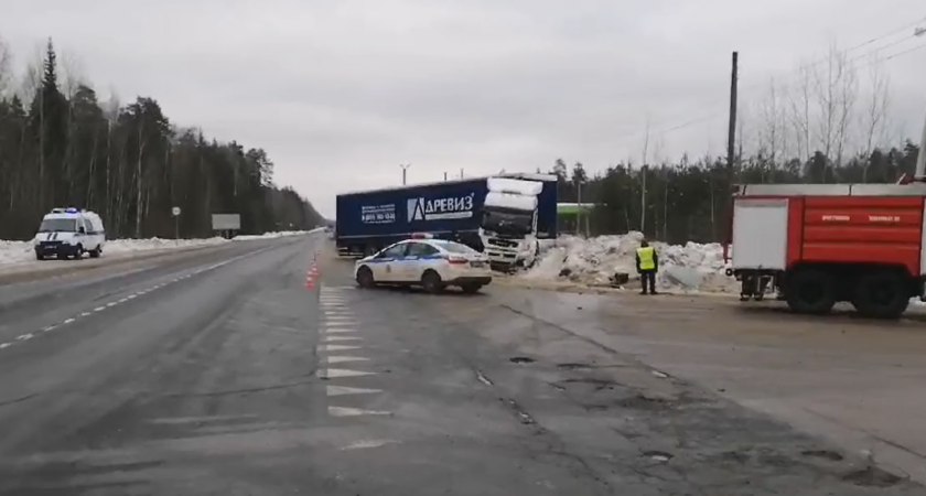 Смертельная авария произошла в Семеновском районе: погибли двое