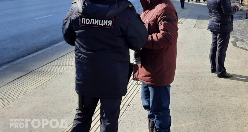 В поисках знакомого житель Нижегородской области врывался в дома и похитил женщину