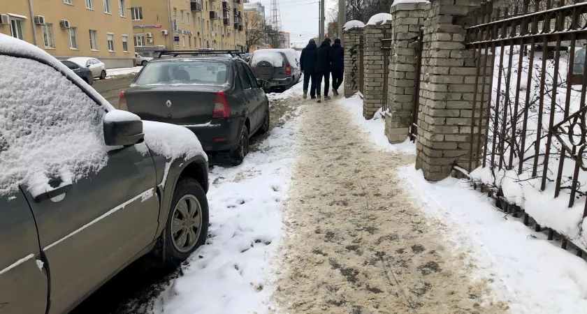 Фото к статье: Нижегородцы обеднели на 4,5 млн после введения платных стоянок