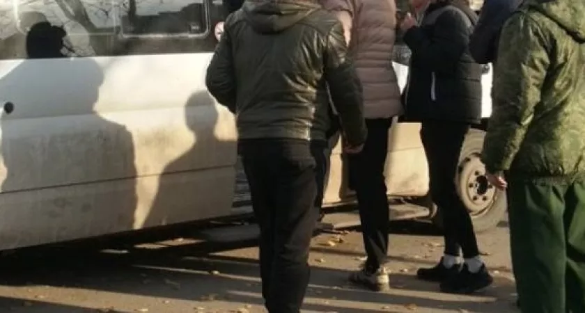 Фото к статье: Ждите уже через неделю: к нижегородцам приходят повестки с требованием явиться в военкомат