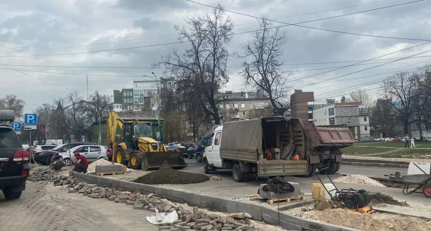 Фото к статье: В Нижнем Новгороде займутся починкой 12 дорог, которые не понравились прокуратуре