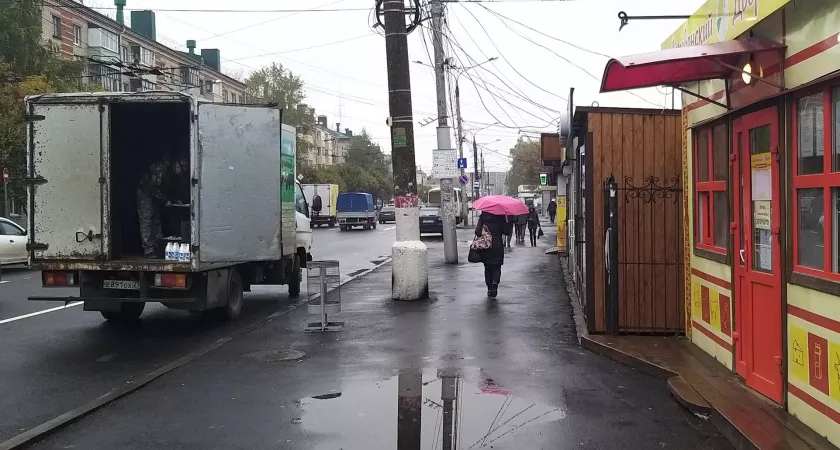 Фото к статье: Нижегородке снесли ларек, чтобы она смогла уехать на отдых