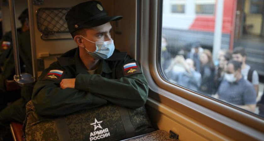 Теперь не отвертеться: повестка на "Госуслугах" будет иметь ту же силу, что и бумажная