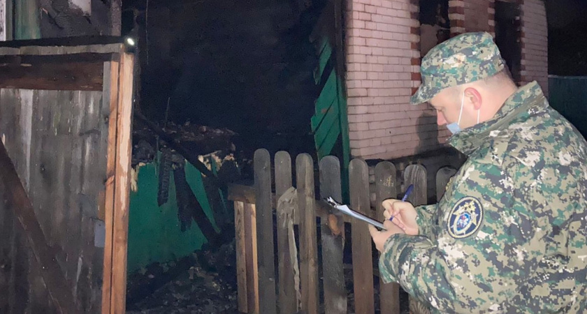 В Вознесенском районе за гибель трех детей в пожаре мать получила "условку"