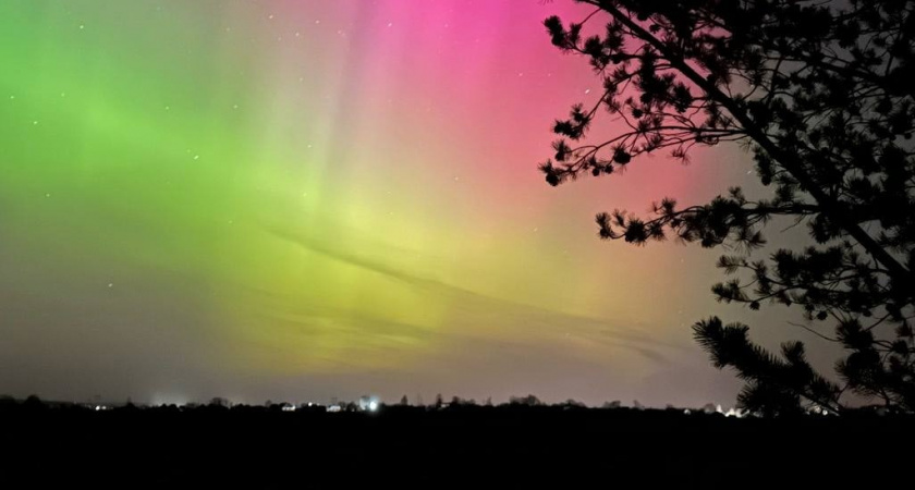 Яркое полярное сияние появилось в Нижегородской области