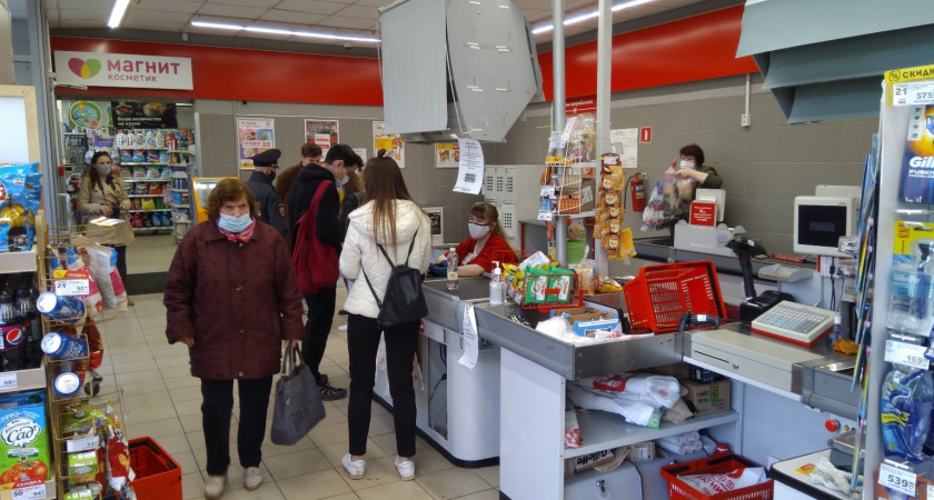 Снять наличку теперь можно не только в банке: нижегородцев обрадовали важным решением
