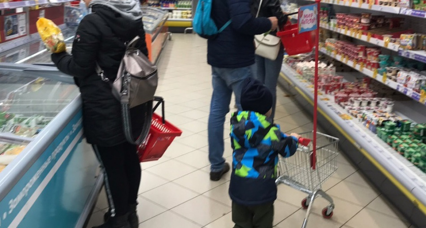 Ищите эти "Е" на упаковках в магазинах: продукты, которые вас убивают