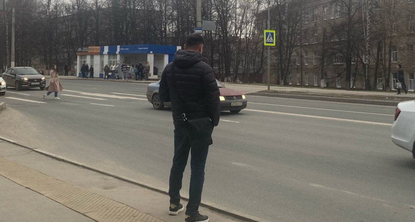 Доверчивого жителя Юганца трижды обманули телефонные незнакомцы