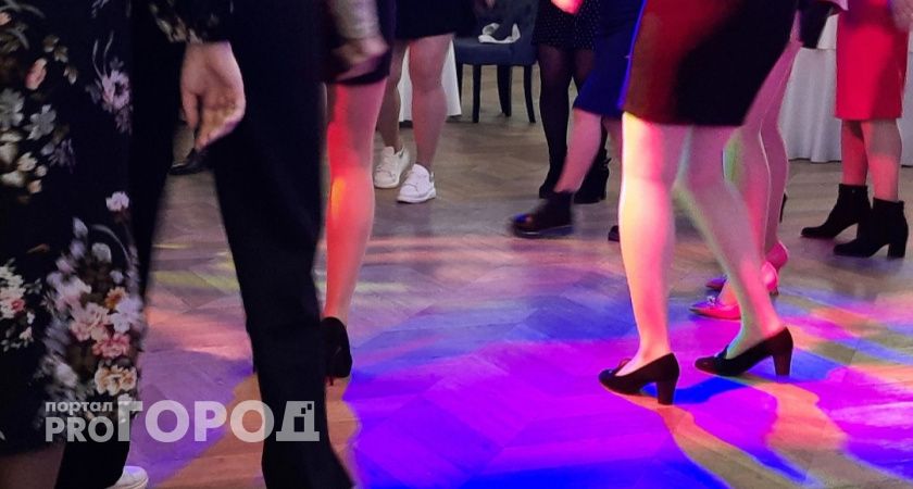 В нижегородском кафе посетитель размахивал ножом