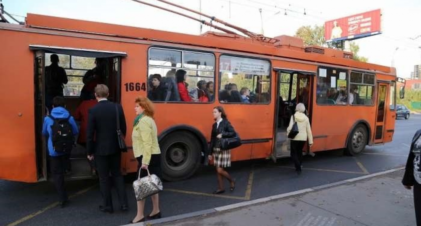 Нижегородцы временно пересядут с троллейбусов на автобусы